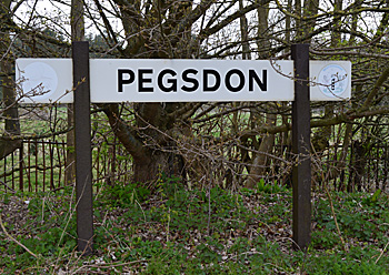 Pegsdon sign